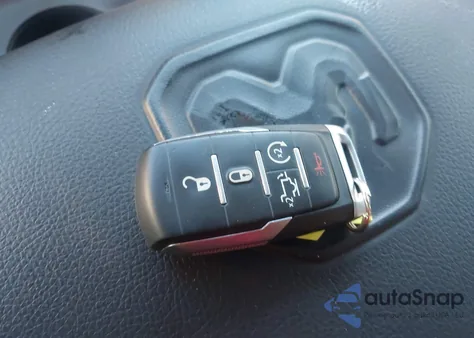 2023 Ram 1500 Laramie 4X4 5'7 Box from USA, damaged, VIN 1C6SRFJT4PN667913